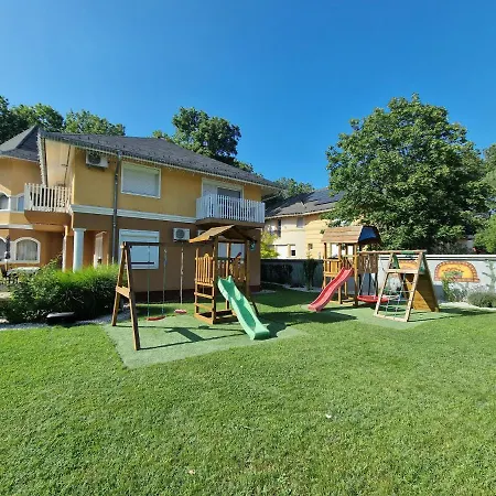 Apartment Leticia Siofok