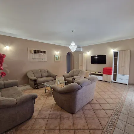 Leticia Apartment